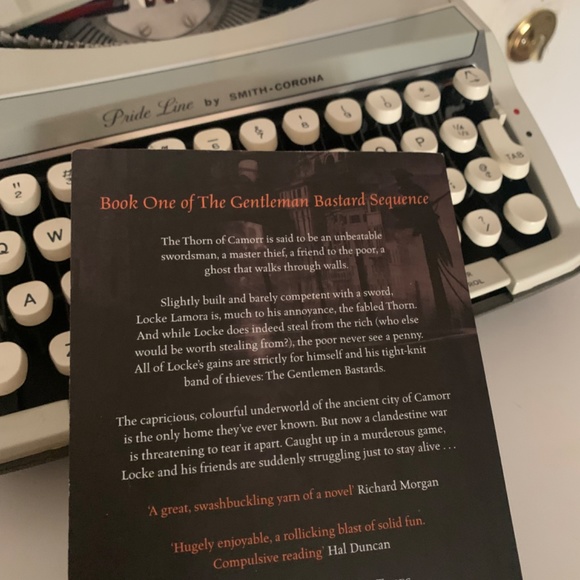 The Lies of Locke Lamora book for sale - Picture 3 of 3